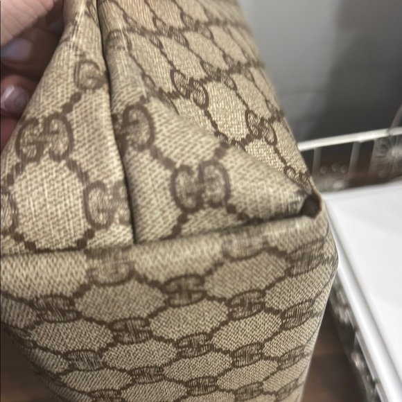 Gucci Cream and Brown Tote Bag with Iconic Design - Picture 8 of 16